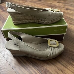 Naturalizer Bina Slingback Espadrille Beige Canvas Wedge Sandals Women's Sz 9 M